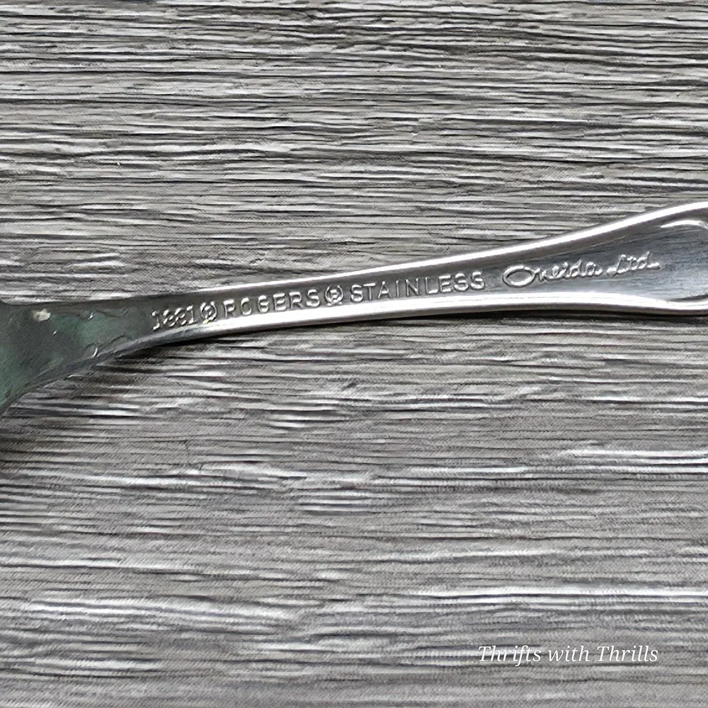 9 Collectible Spoon & Fork Bundle - Rogers,‎ Oneida, Rolex, San Francisco,  More
